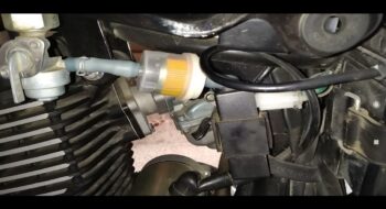 Como se pone el filtro de gasolina de moto
